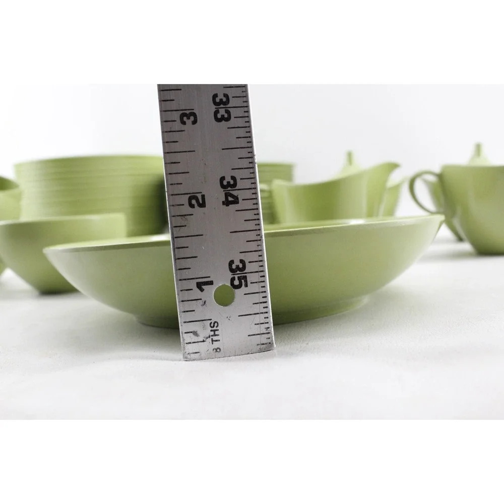 Vintage MCM‎ Oneida Melamine 70s Avocado Ivy Green Lot Of 42